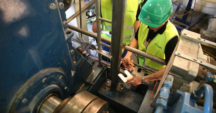 汽輪機(jī)、燃?xì)廨啓C(jī)、離心式和軸流式壓縮機(jī)、風(fēng)機(jī)、泵、水輪機(jī)、發(fā)電機(jī)和航空發(fā)動機(jī)軟腳檢查